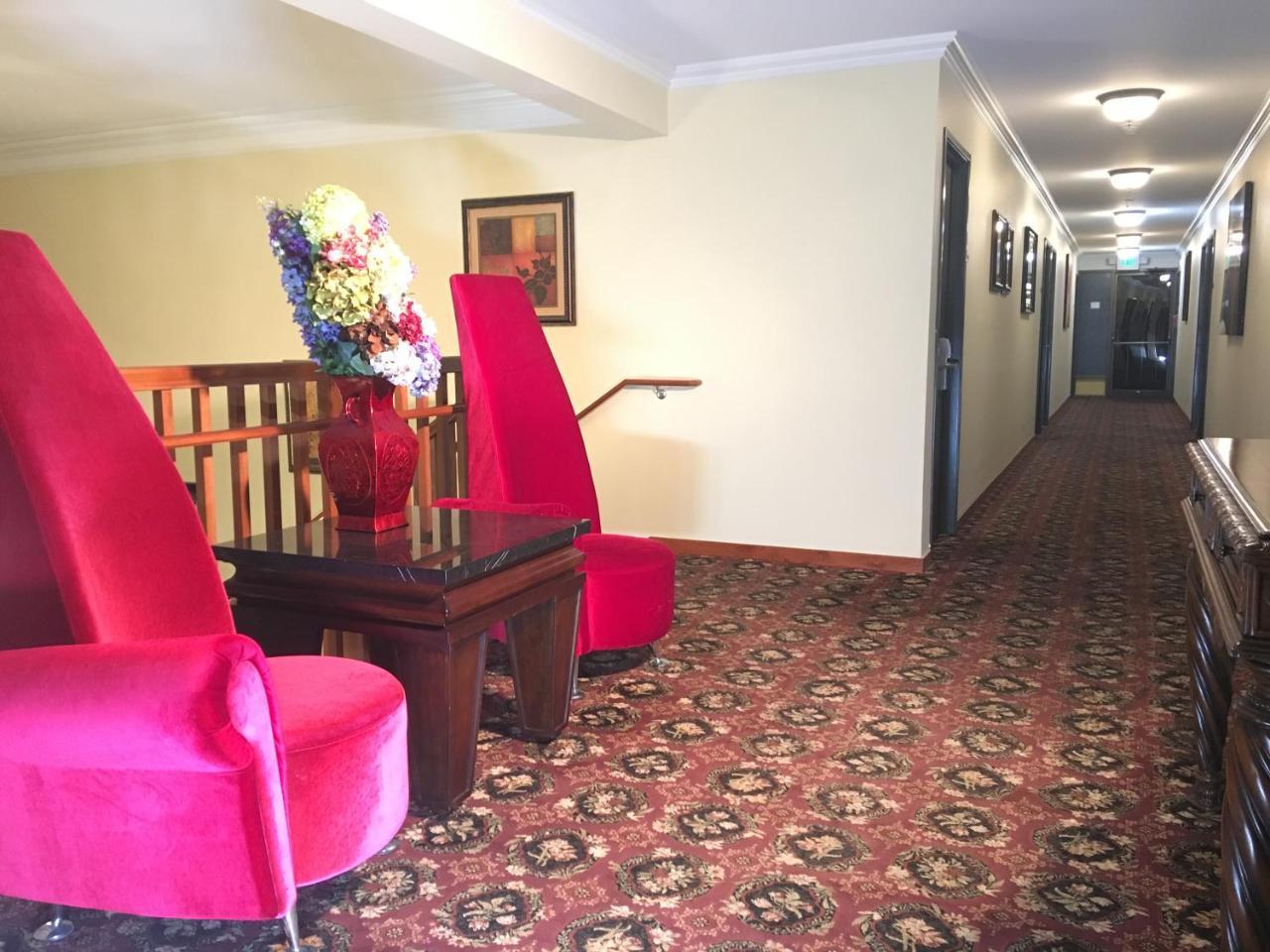 Acorn Motor Inn Oak Harbor Exterior foto